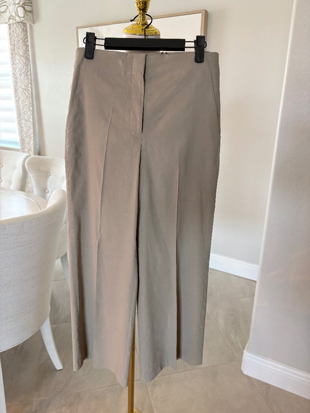NWT Theory Clean Terena Soft Taupe Good Crunch Pants